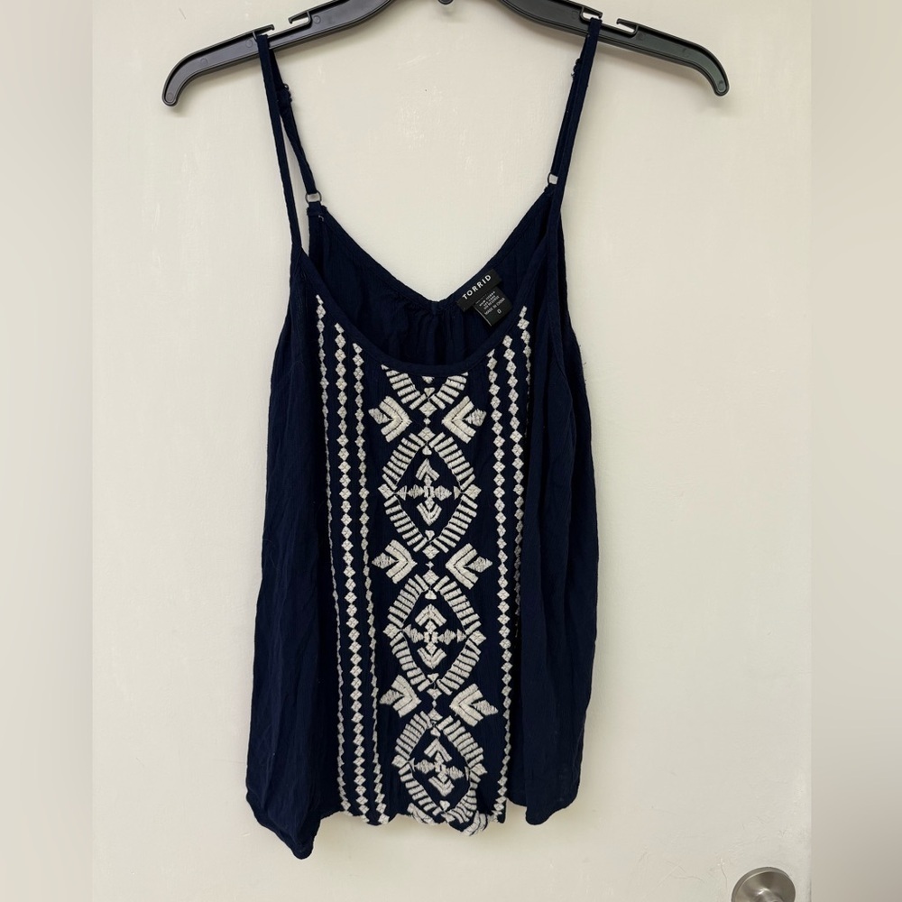 Torrid Women's Top Size L